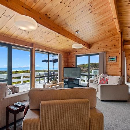 Oceanside Bach - Mount Maunganui Holiday Home エクステリア 写真